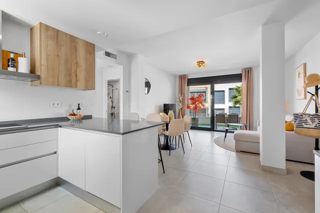 APARTAMENTO DE 2 DORMITORIOS Y 2 BAÑOS EN ORIHUELA COSTA (PA - foto 4