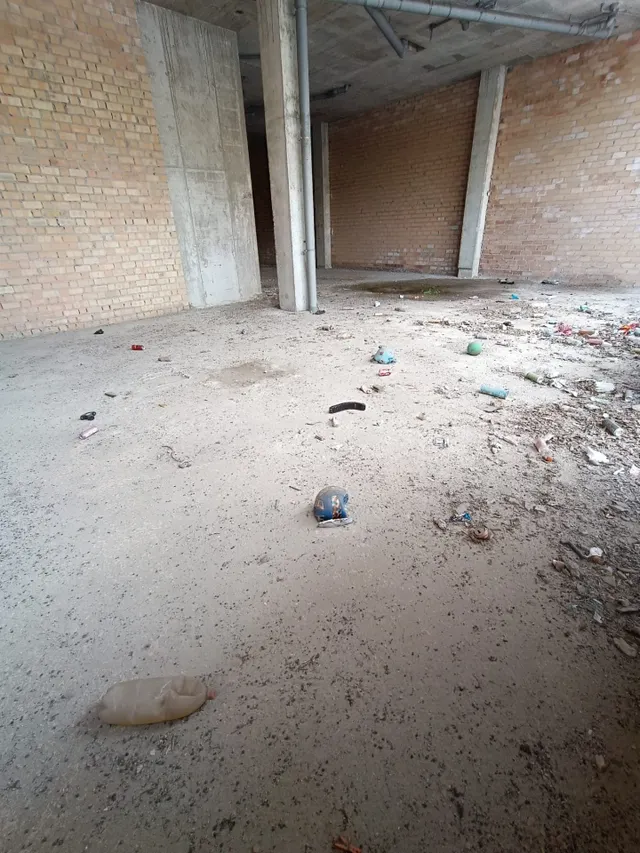 GRAN LOCAL COMERCIAL EN VENTA O ALQUILER — 6
