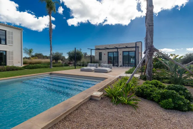 Villa de lujo con carácter y privacidad en Portocolom, a poc - foto 5