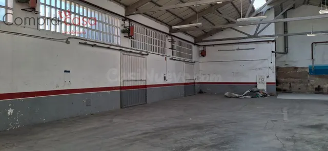 VENTA.-.NAVE.-.POLIGONO DEL CERRO.-.INVERSION.- - foto 3