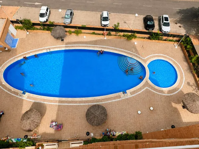Apartamento con Vistas al Mar en Torre la Sal — 15