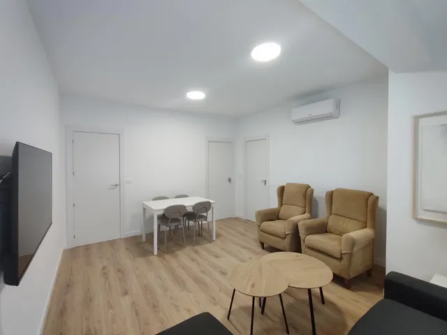 Piso alquiler Avda Madrid, Granada centro. — 6