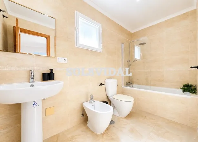 PISO DE LUJO EN JACARILLA — 14