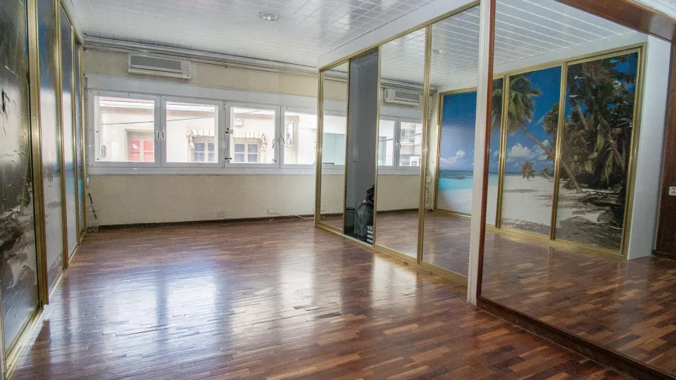 ENTREPLANTA PREPARADA PARA NEGOCIO, OFICINAS O SIMILAR