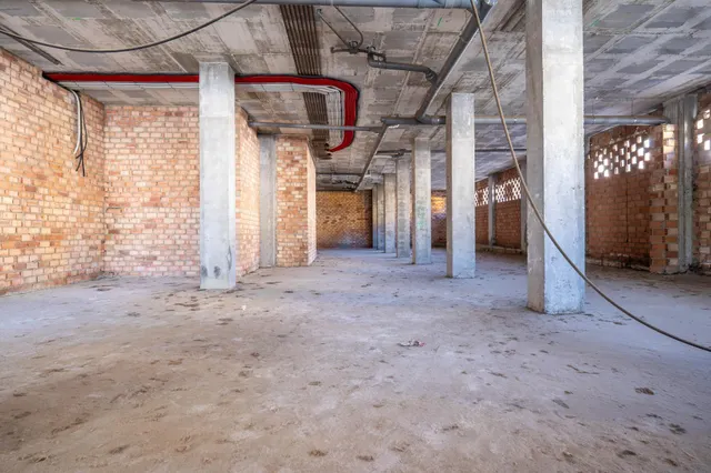 Local comercial 427m² en venta - Zona metropolitana — 7