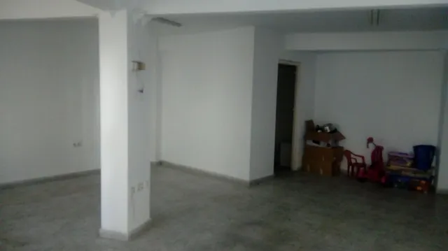 ALQUILER LOCAL COMERCIAL EN ARCOS DE LA FRONTERA, ZONA CERCANA CENTRO — 2