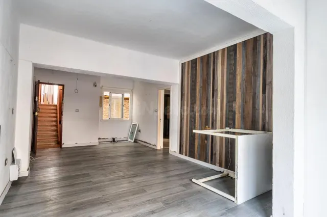 Edificio con balcones y terrazas en venta en Schamann - foto 3