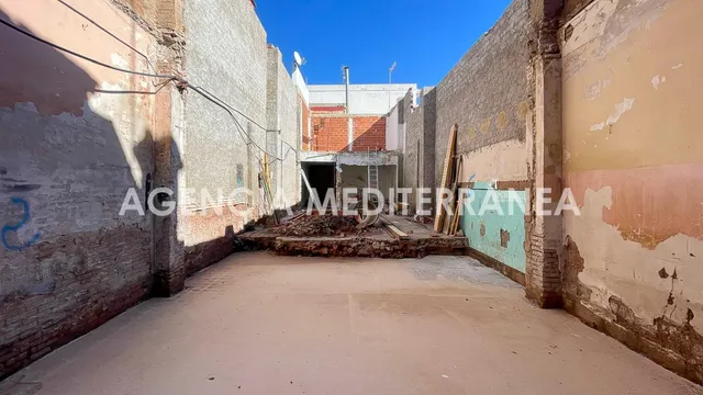 Casa de pueblo con piscina y garaje en Rafelbunyol — 8