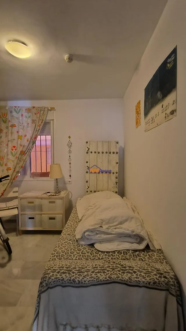 Amplio Apartamento en Roquetas de Mar Zona Playa Serena — 35