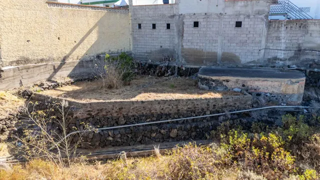 Terreno urbano de 2.500 m2 en Icod de los Vinos | oportunidad para inversores — 26