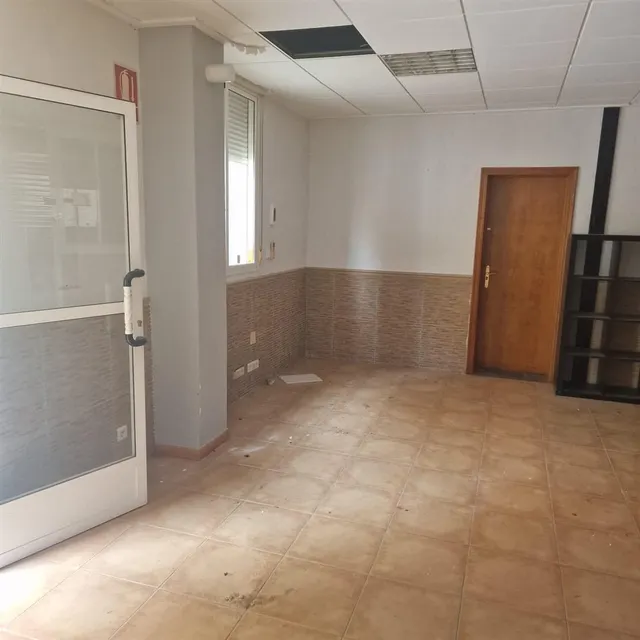 LOCAL COMERCIAL FRENTE A COLEGIO SANTO DOMINGO - ORIHUELA - — 7