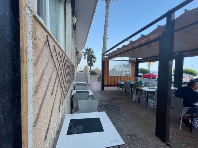 Local comercial 2 habitaciones 100m² en venta - Pueblo 4 — 13