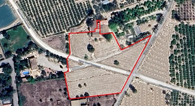 CASA DE CAMPO CON TERRENO PARA REFORMAR A TU GUSTO EN ALGODA