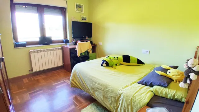 Urbis te ofrece un chalet en venta en Ciudad Rodrigo, Salamanca. — 46