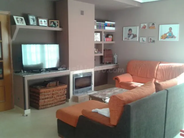 MONCASA VENDE DUPLEX EN BALTANAS - foto 4
