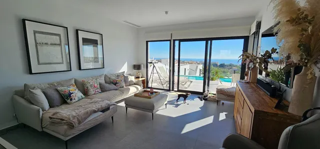 PRECIOSO CHALET SEMINUEVO EN GUARDAMAR HILLS, GUARDAMAR, ALI - foto 5