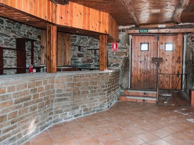 EDIFICIO HOSTELERO EN BUSMAYOR — 6