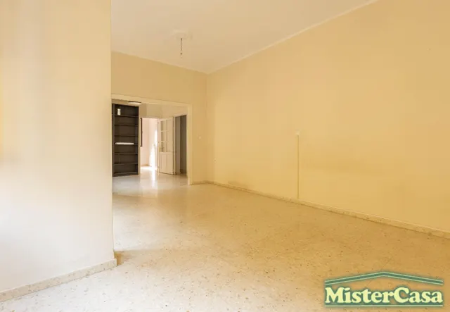 Piso Amplio en Pleno Barrio de Santiago 3 dormitorios y 2 baños — 27