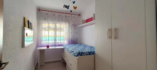 Bonita vivienda con 3 dormitorios y ascensor — 18