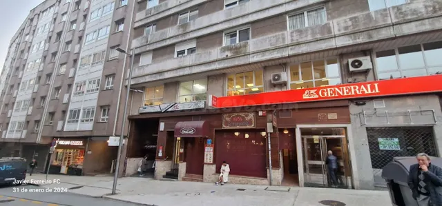 Local comercial 330m² en alquiler - Ensanche - foto 2