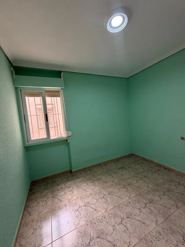 VENTA DE AMPLIA VIVIENDA PARA ENTRAR A VIVIR ZONA SAN JUAN PUEBLO — 11