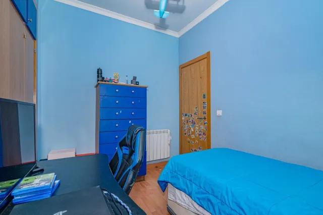 Piso en Peligros: 3 dormitorios,2 baños, patio, ascensor,garaje y trastero — 20