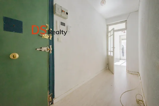 Ds realty presenta | piso 3+1 con dos balcones en malasaña. — 6