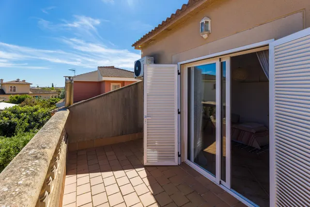 SE VENDE PAREADO EN MARRATXI — 36