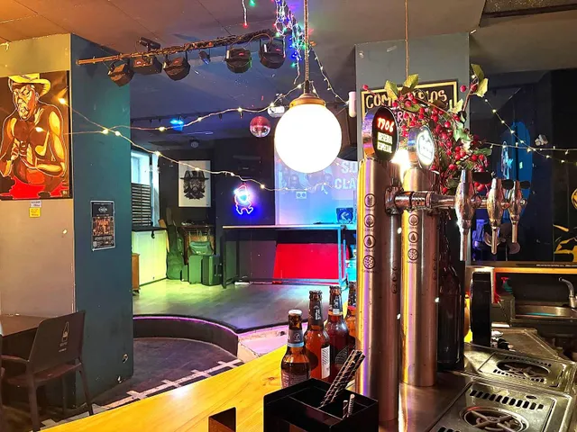 Traspaso de pub en funcionamiento en Valencia – funkadelia — 15