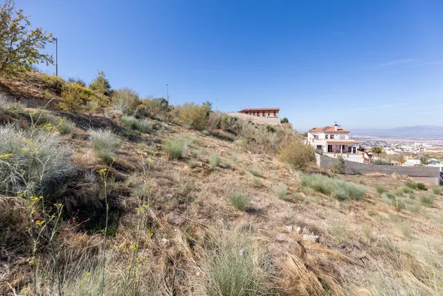 Parcela residencial con proyecto y licencia para construir ya — 18