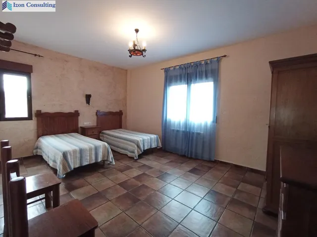 BONITA CASA DE PIEDRA EN ROBLEDO — 14