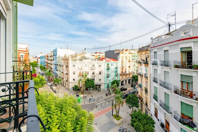 Tu vivienda en ruzafa: encanto modernista y luminosidad — 4