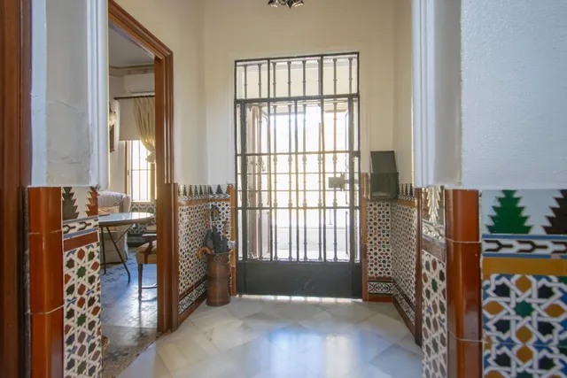 Magnífica casa junto a la Puerta del Osario, Sevilla — 14