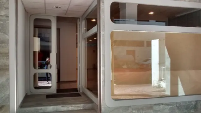 local comercial — 4