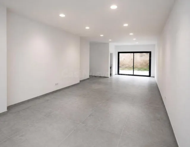OPORTUNIDAD DE NEGOCIO: SE VENDE LOCAL COMERCIAL DE OBRA NUE