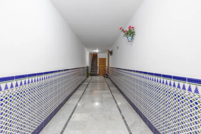 Piso en el corazón de Fuente Vaqueros — 19