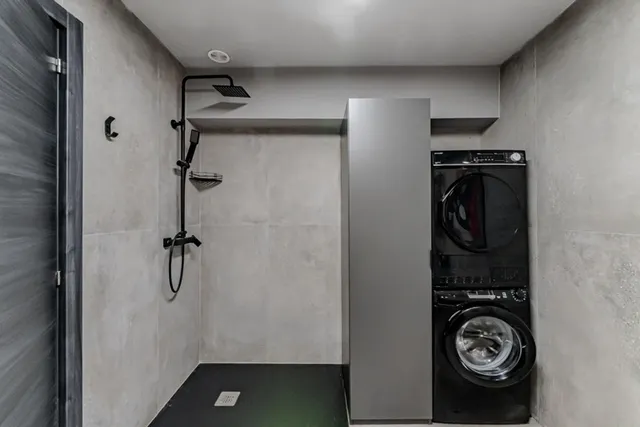 Loft dúplex de autor con estudio de grabación profesional en Opañel, el nuevo Soho de Madrid. — 43