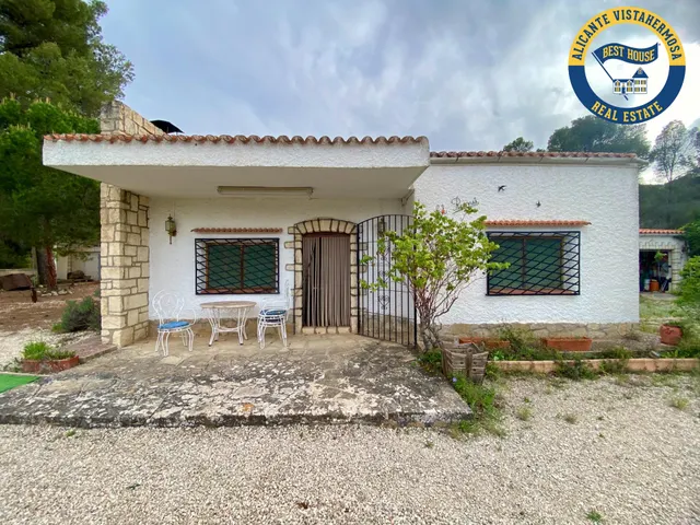Casa con parcela en Parque Natural Maigmó — 29