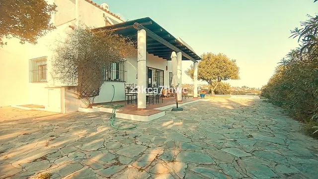 Chalet 4 habitaciones 274m² en venta - Costa Del Sol — 13