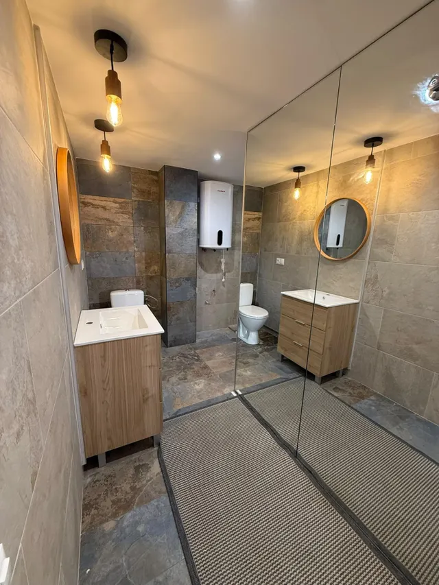 Apartamento reformado con terraza, Alicante, Torrevieja. 2 habitaciones, 50 m2, a 450 metros del mar — 12