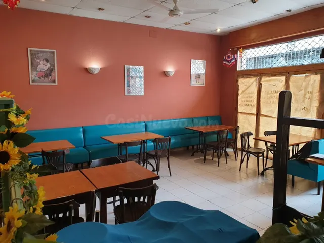 Bar-restaurant en el centre segunda linea de mar. - foto 4