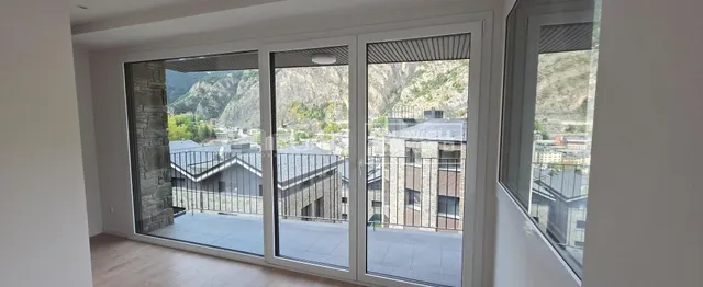 Atico-duplex de nueva contrucción a estrenar en canillo con 2 plazas de parking y 2 trasteros — 31