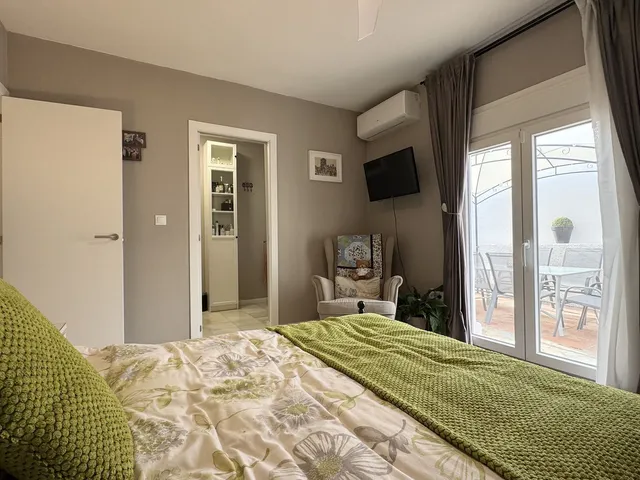 Chalet 4 habitaciones 243m² en venta - Costa del Sol — 26