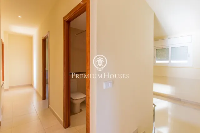 Casa independiente con vistas al mar en venta en Arenys de Mar — 28