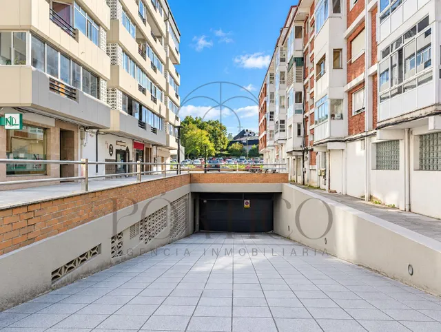 Plaza de garaje en venta en pleno centro de O Porriño — 7
