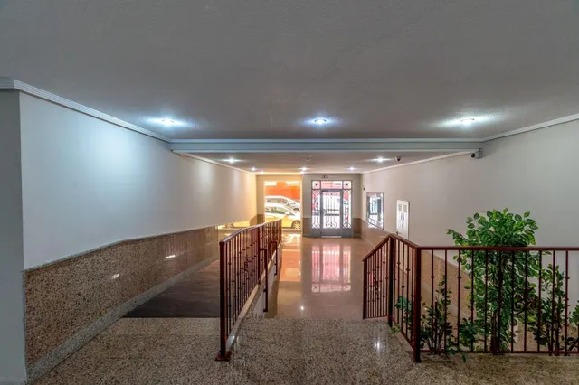 Luminoso apartamento de 3 dormitorios, 2 baños + trastero en Torrevieja — 30