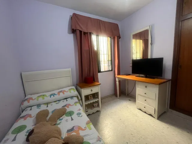 ESPECTACULAR PISO EN AVDA PUERTA DEL SUR — 40