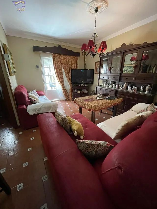 SE VENDE CASA + LOCAL INDEPENDIENTE EN ZONA DE LA CUESTA DE  - foto 4