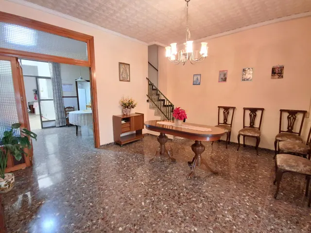 Casa con grandes posibilidades en Alzira – zona camilo dolz — 6