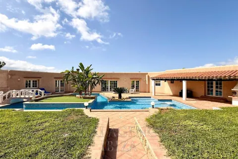 Casa-Chalet en Venta en Sant Josep De Sa Talaia Baleares